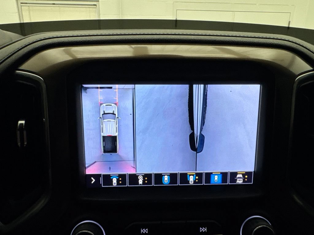 Used 2020 Chevrolet Silverado 3500 High Country w/ Z71 Off-Road Package AWD/4WD image 39