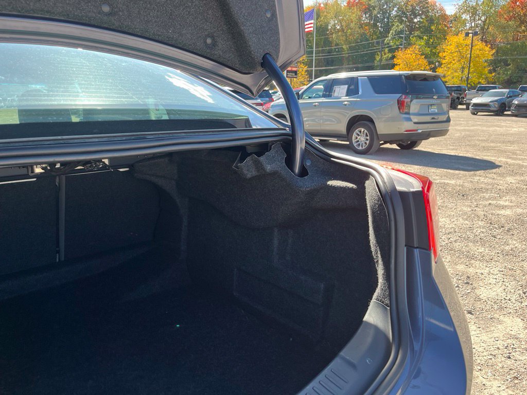 Used 2013 Chevrolet Malibu LS w/ Protection Package FWD image 12