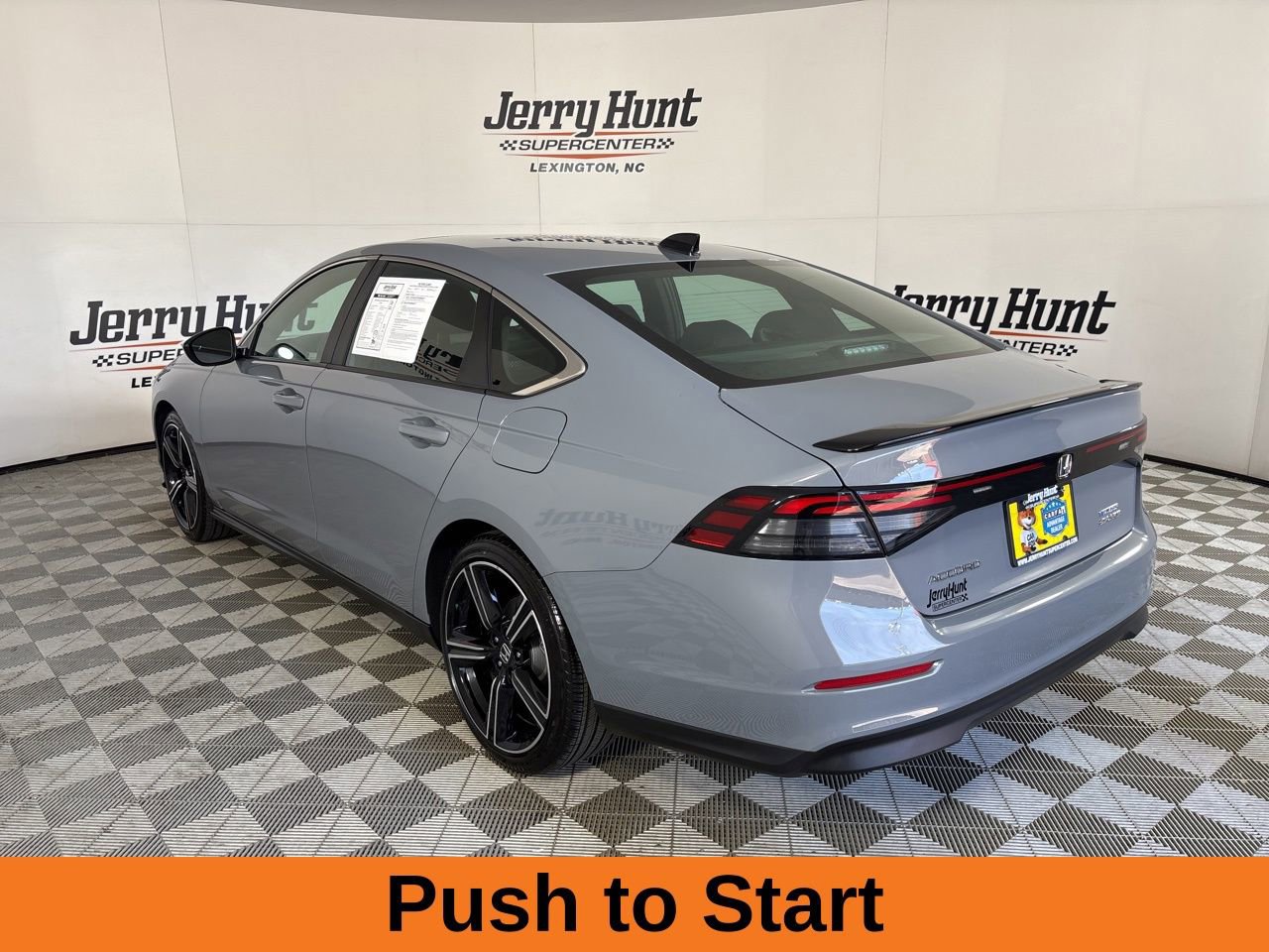 Used 2025 Honda Accord Sport image 7