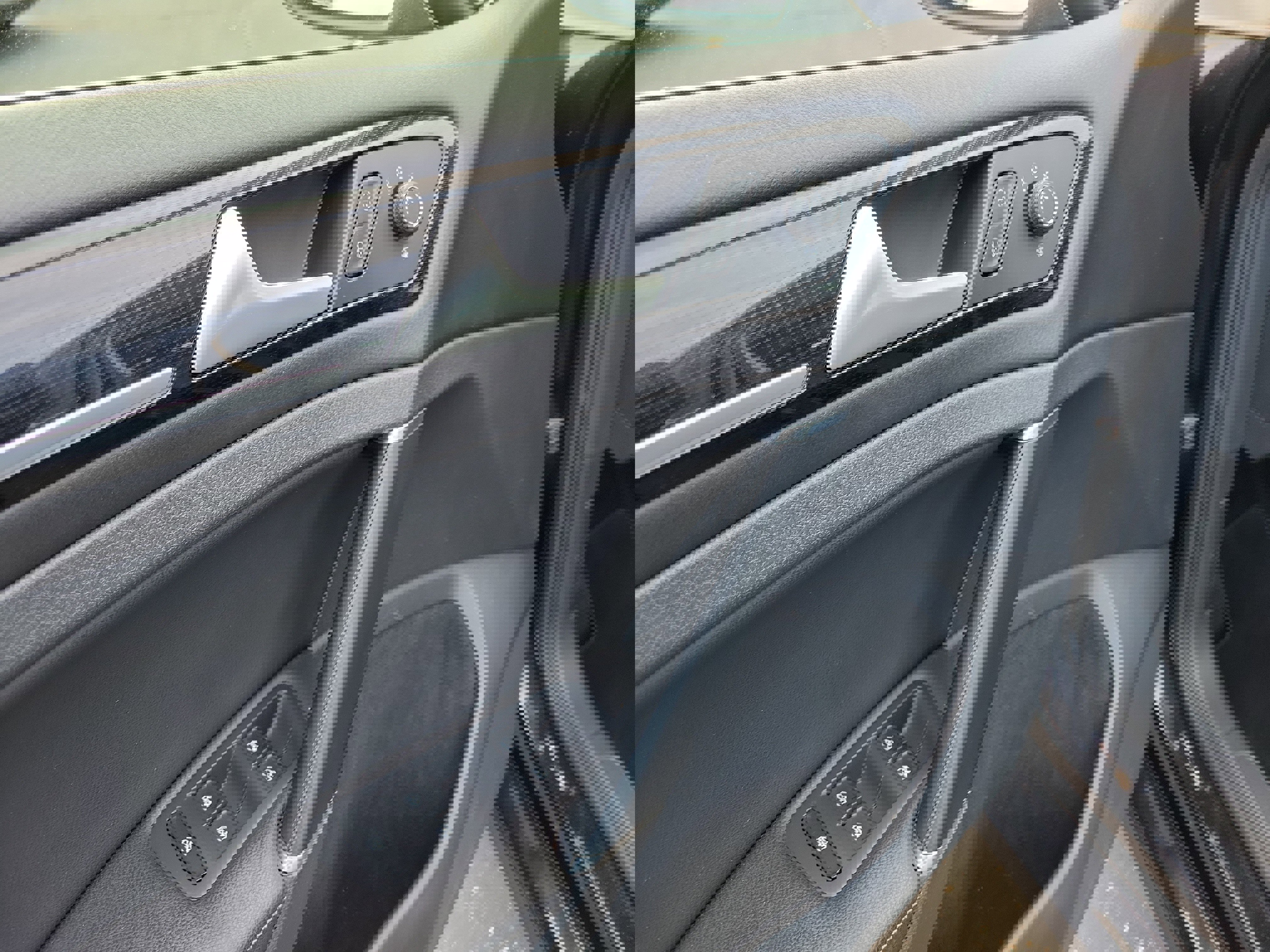 Used 2018 Volkswagen Golf SEL image 18