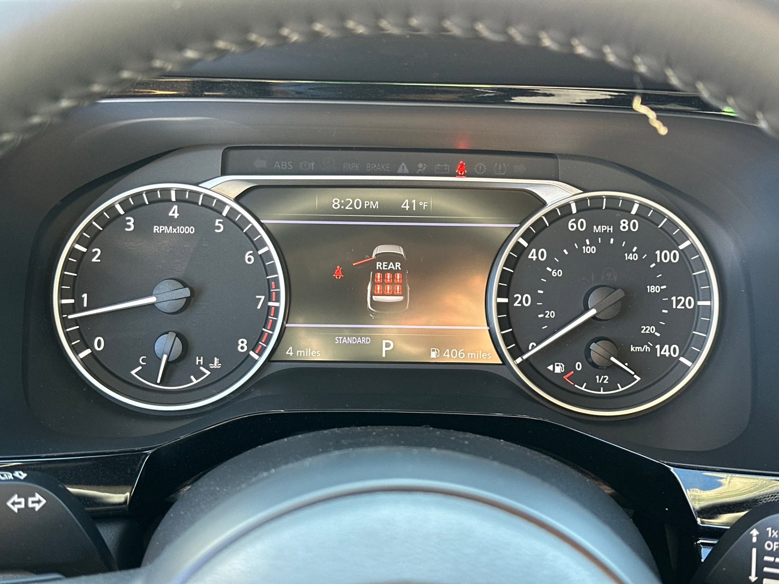 New 2025 Nissan Pathfinder SV w/ Black Appearance Package image 29