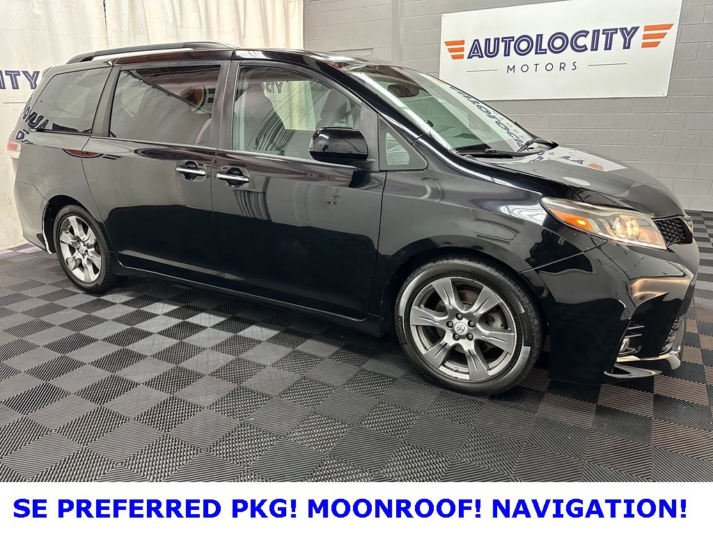 Used 2018 Toyota Sienna SE w/ SE Preferred Package