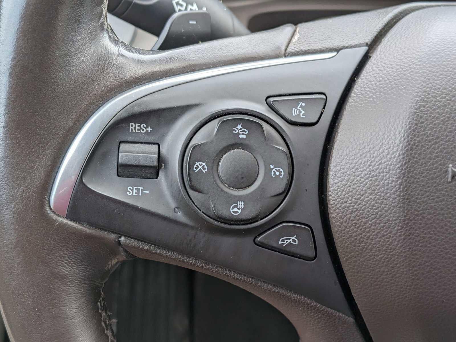 Used 2019 Buick LaCrosse Premium w/ Driver Confidence Package II AWD/4WD image 25