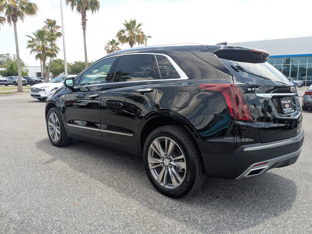 Used 2026 Cadillac XT5 Premium Luxury w/ Driver Assist Package FWD image 5