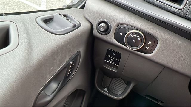 Used 2024 Ford Transit 250 Low Roof w/ Exterior Upgrade Package image 31