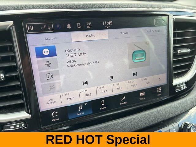 Used 2023 Chrysler Pacifica Touring-L FWD image 20