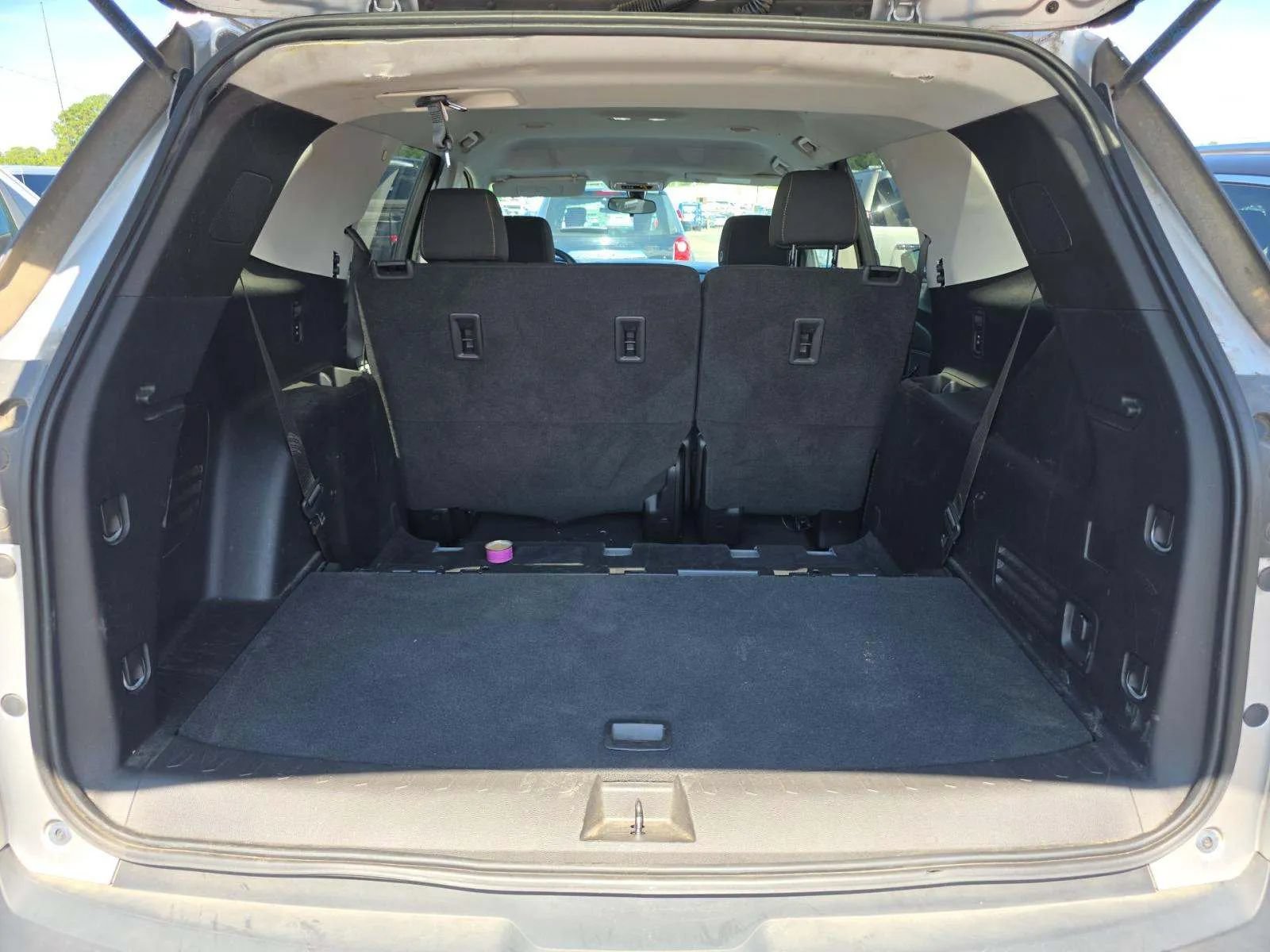 Used 2020 Chevrolet Traverse LS AWD/4WD image 7