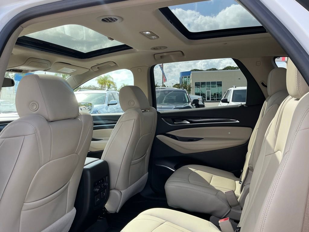 Used 2020 Buick Enclave Premium w/ Sun and Sites Package image 24