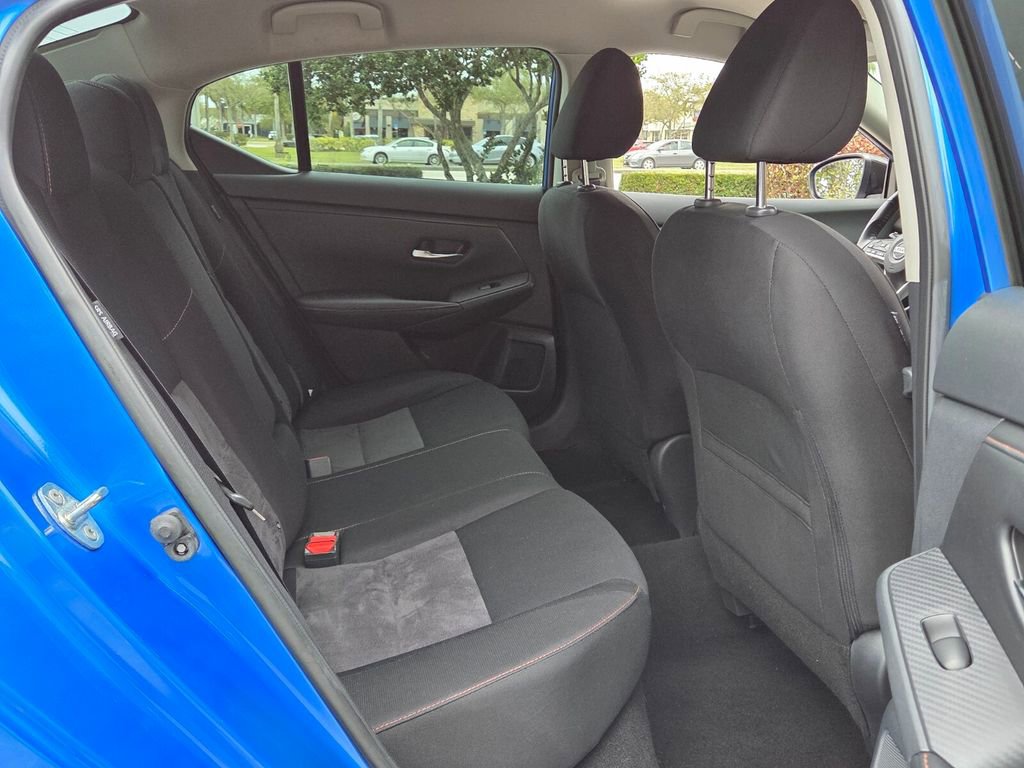Used 2022 Nissan Sentra SR w/ Lighting Package FWD image 17