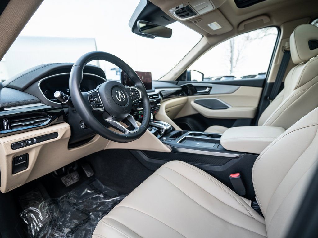Certified 2025 Acura MDX SH-AWD image 7