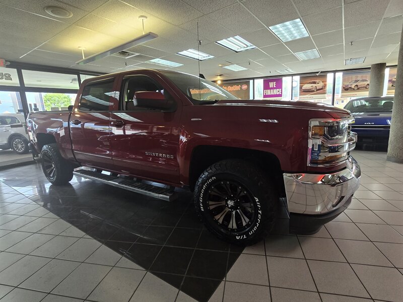Used 2018 Chevrolet Silverado 1500 LT w/ All Star Edition AWD/4WD image 3
