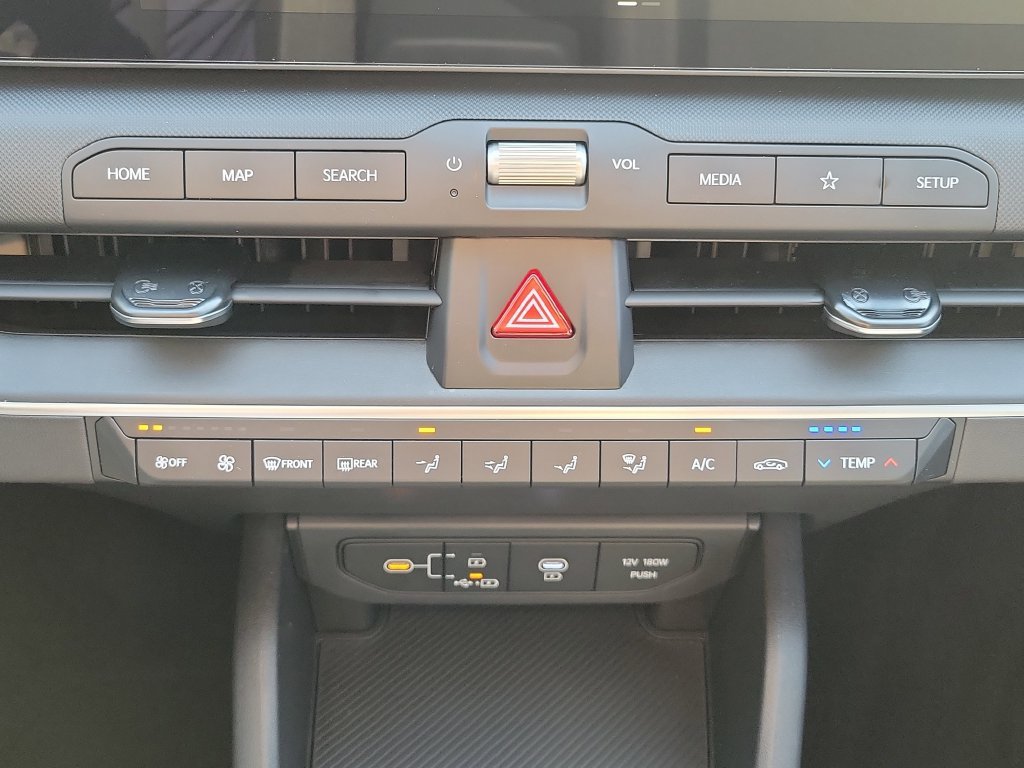 New 2026 Kia K4 FWD image 31