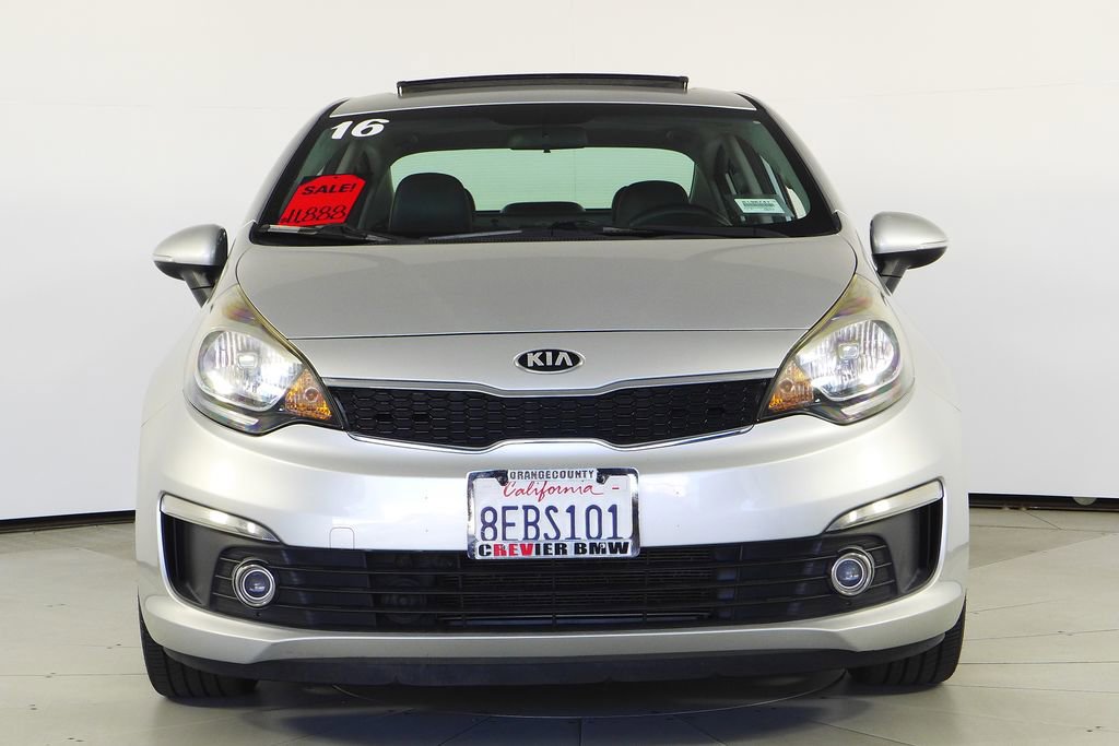 Used 2016 Kia Rio SX image 3