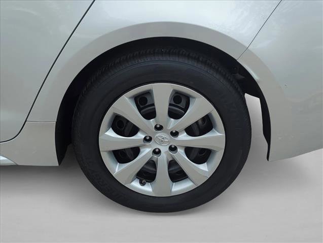 Certified 2022 Toyota Corolla LE image 9
