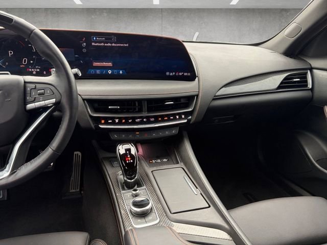 Used 2025 Cadillac CT5 Sport RWD image 3