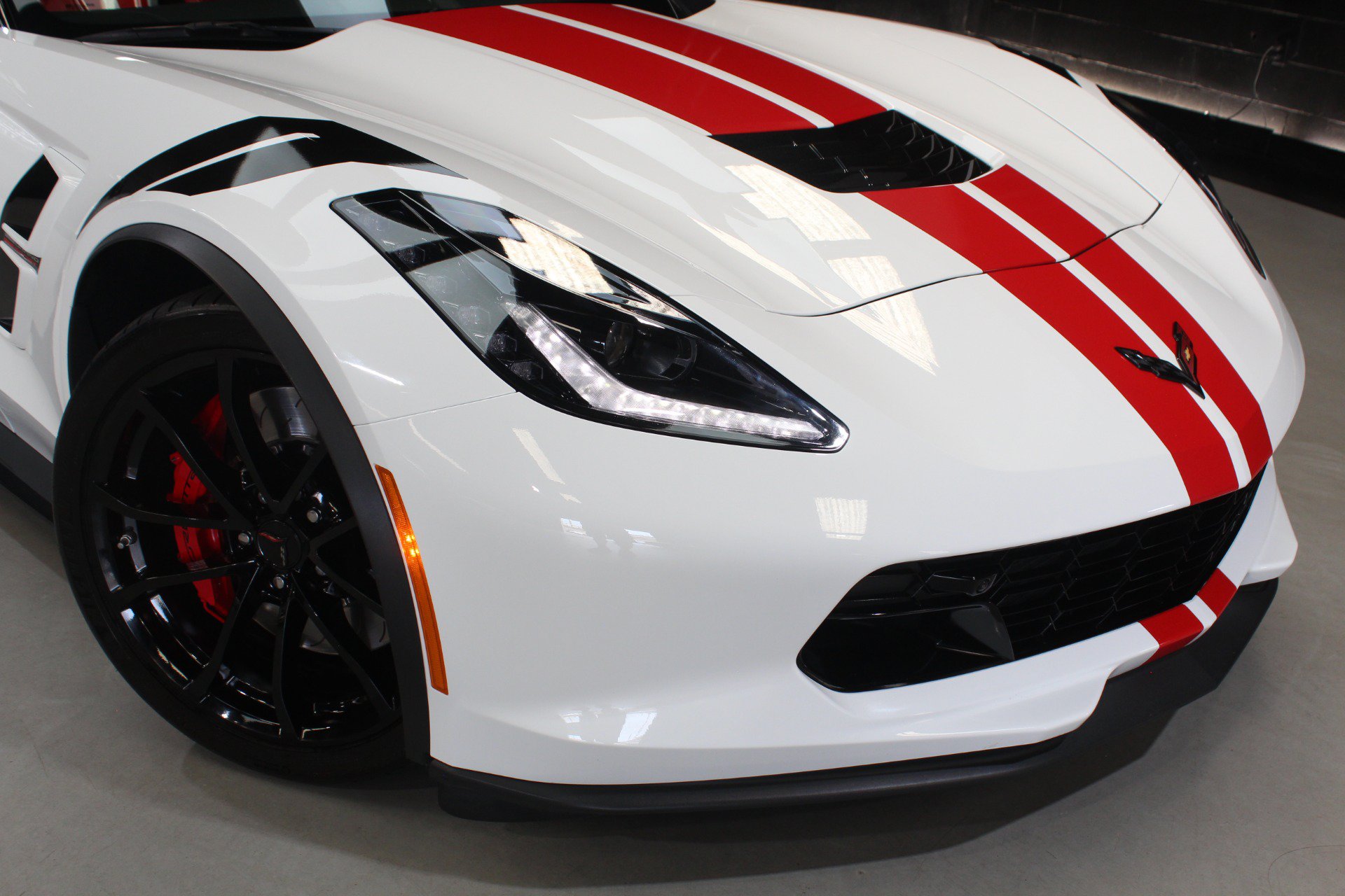 Used 2017 Chevrolet Corvette Grand Sport RWD image 12