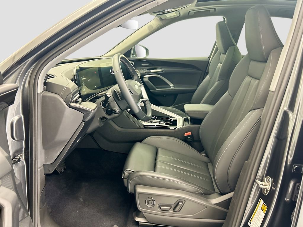Certified 2025 Audi Q5 Premium Plus w/ Premium Plus image 18