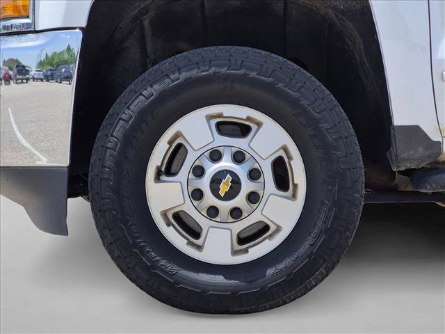 Used 2015 Chevrolet Silverado 2500 LT AWD/4WD image 24