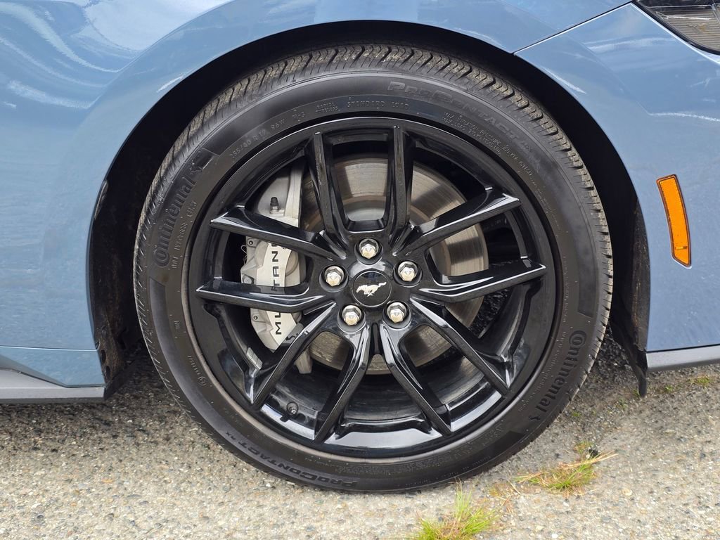 Used 2024 Ford Mustang GT RWD image 9