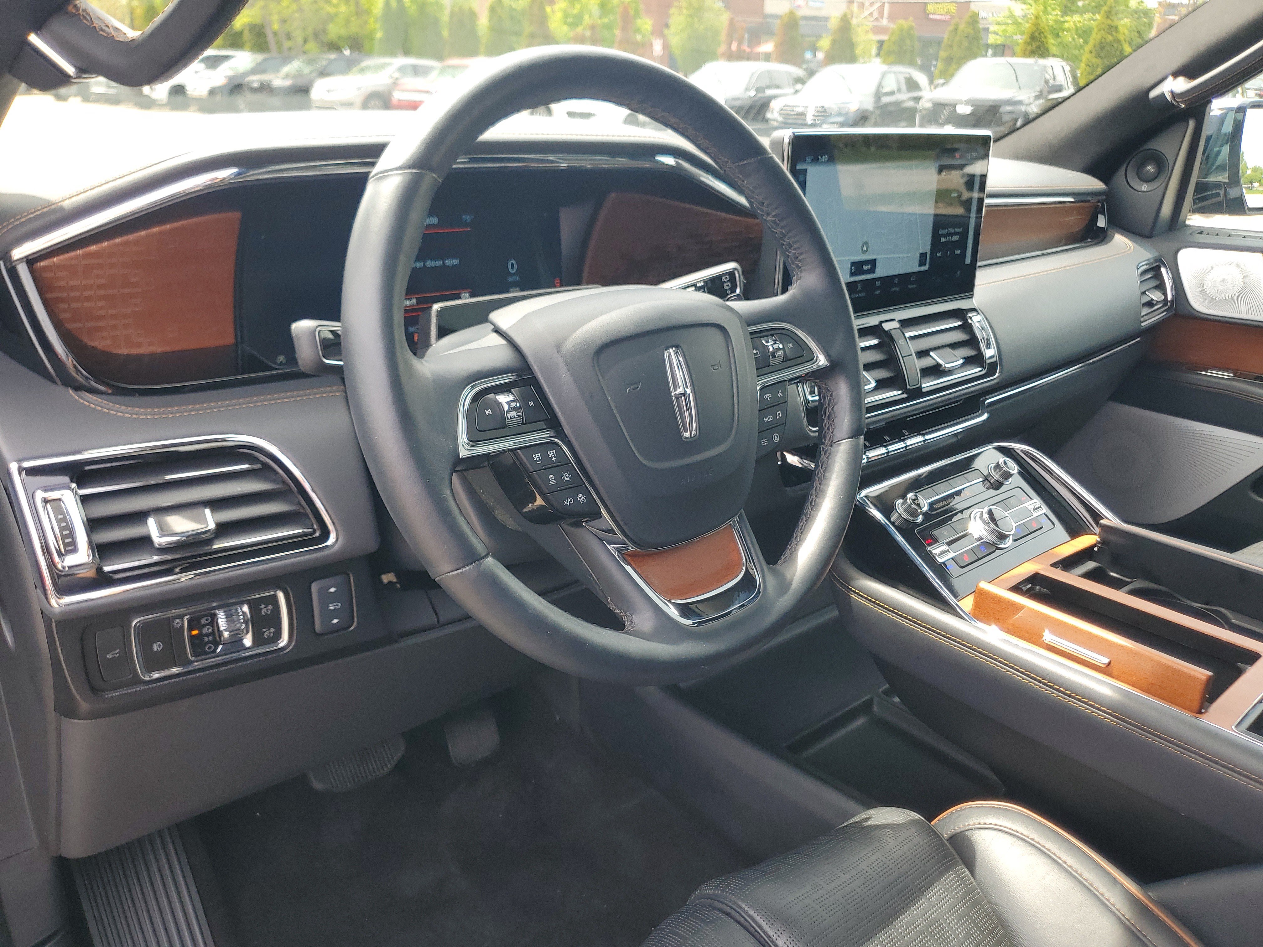 Certified 2024 Lincoln Navigator Black Label AWD/4WD image 13