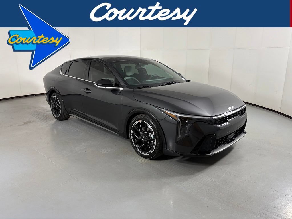 New 2026 Kia K4 GT-Line FWD image 1
