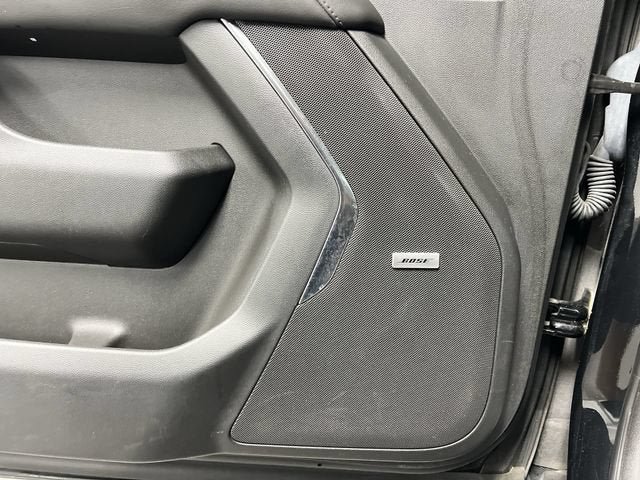 Certified 2022 Chevrolet Tahoe High Country AWD/4WD image 23