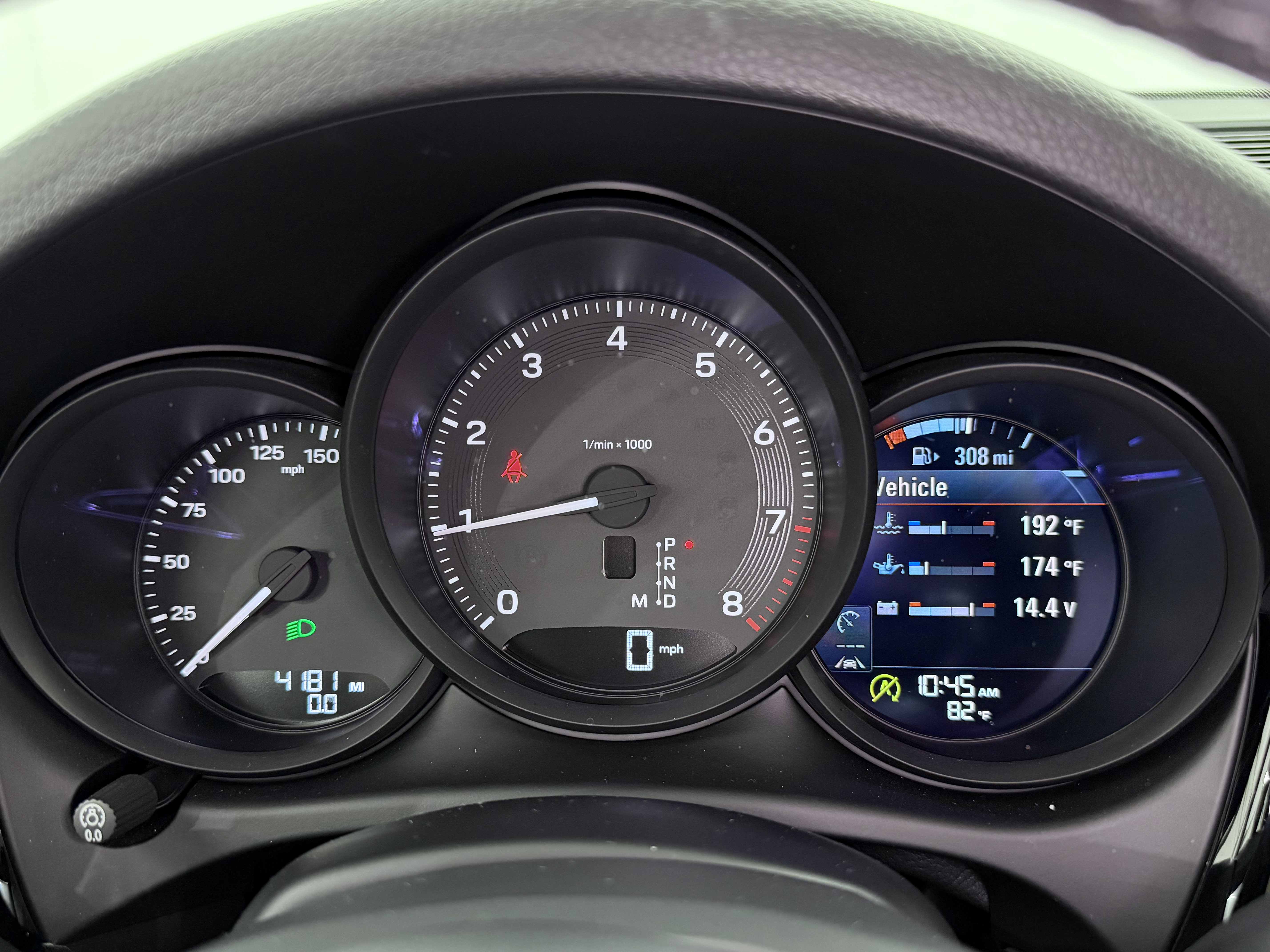 Certified 2026 Porsche Macan AWD/4WD image 48