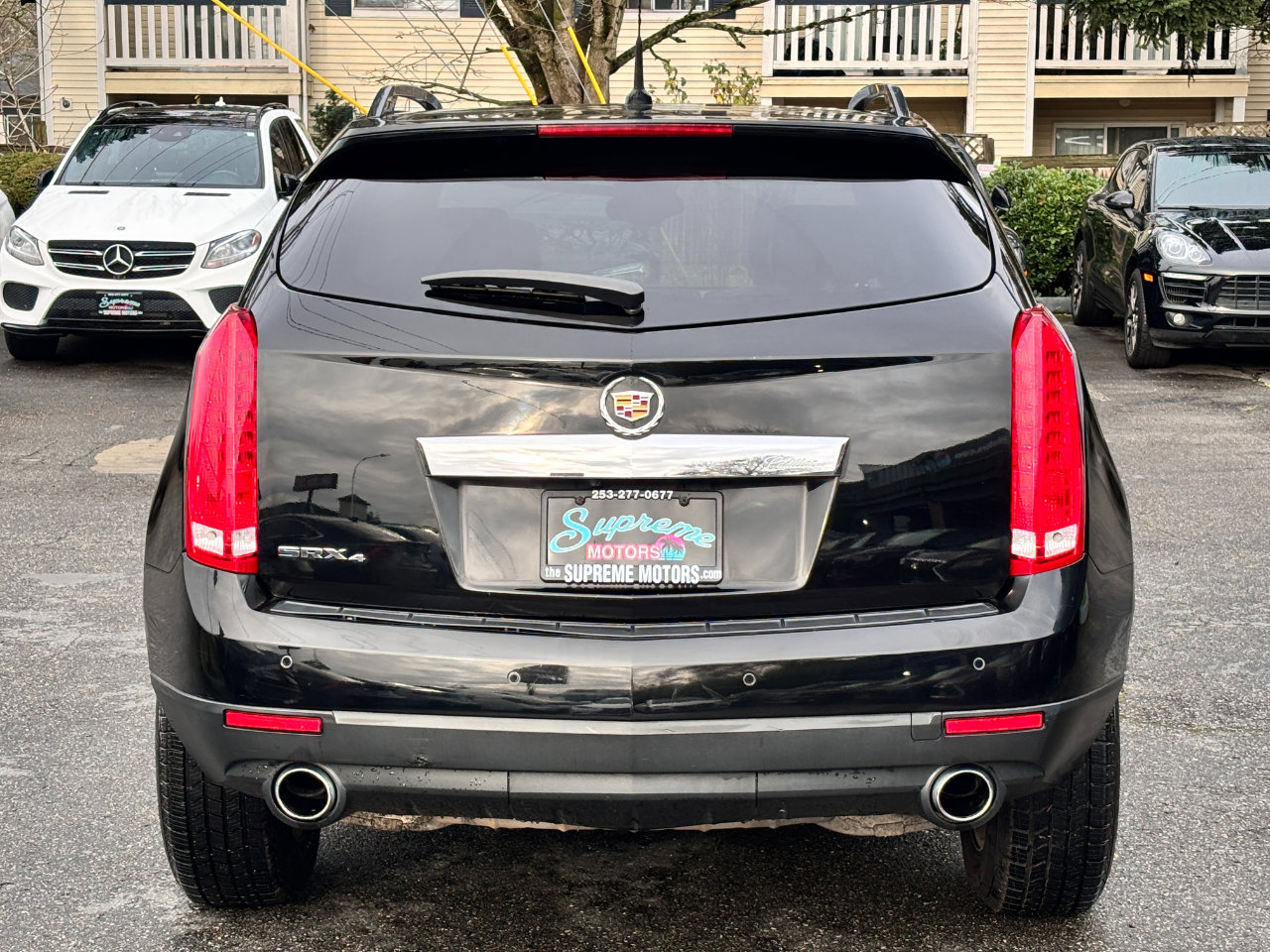 Used 2011 Cadillac SRX Luxury image 7
