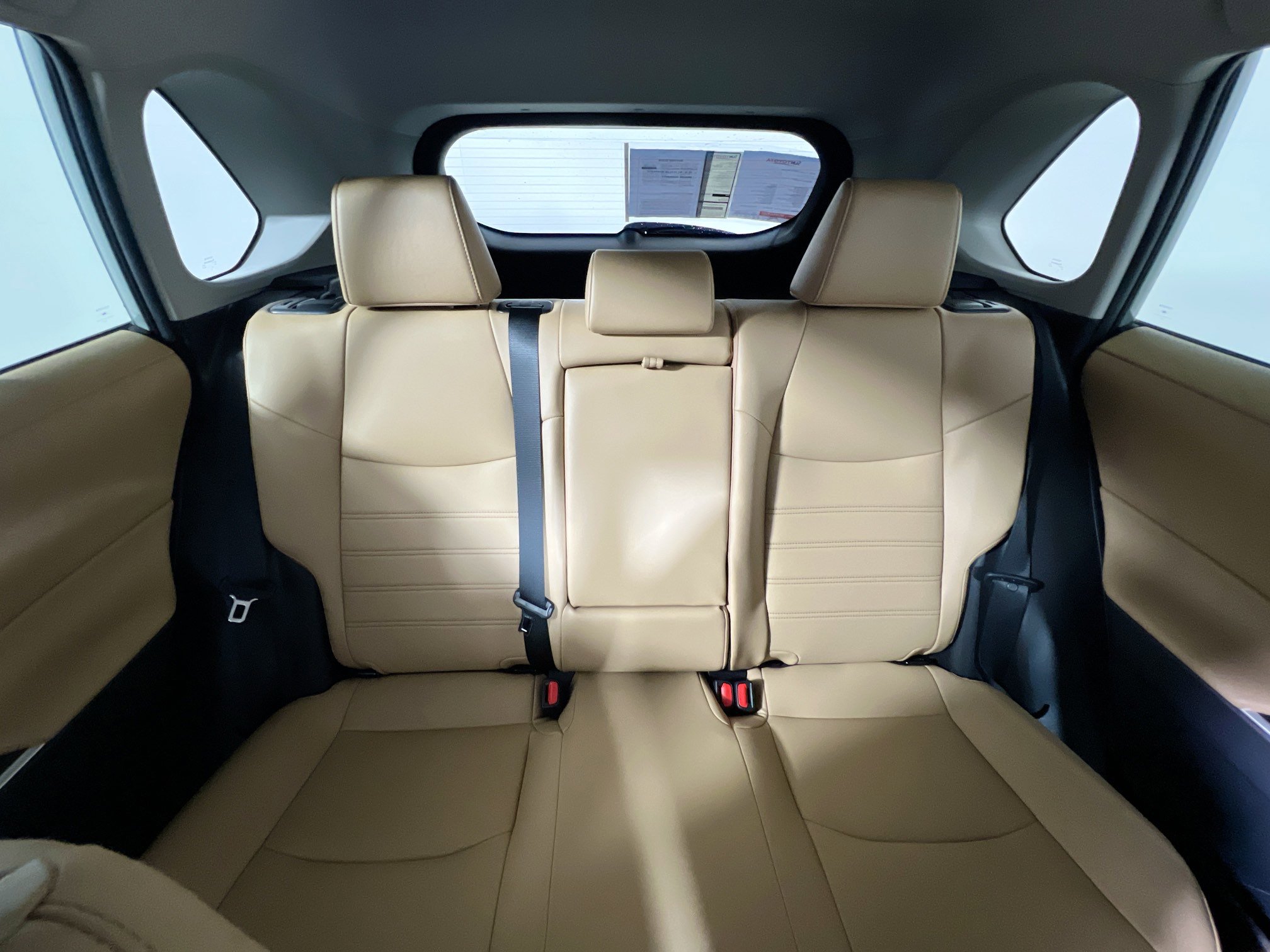 Used 2023 Toyota RAV4 XLE Premium image 33