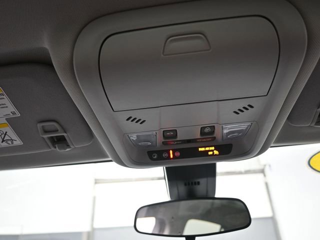 Used 2024 Chevrolet Equinox LT image 12