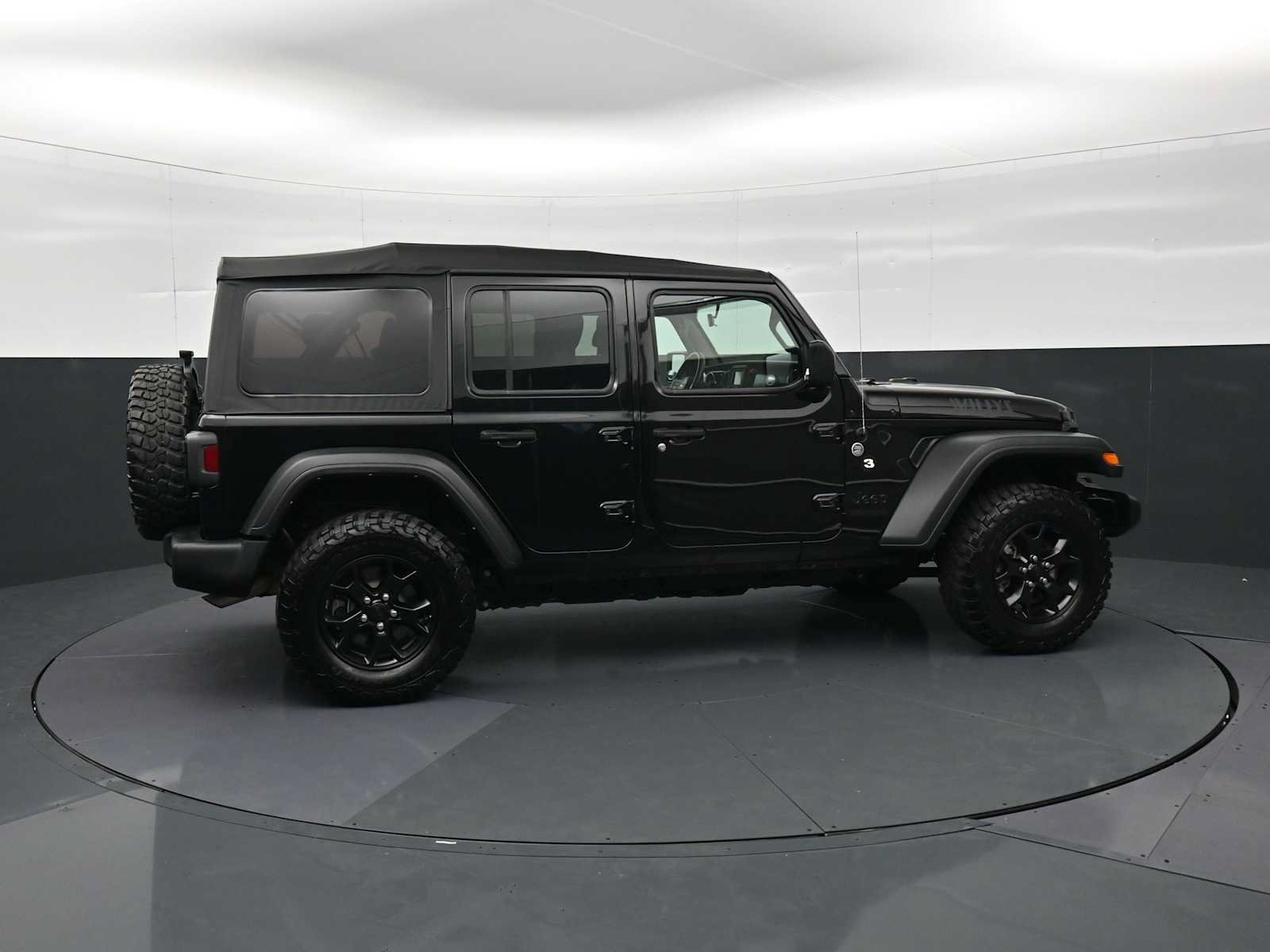 Used 2021 Jeep Wrangler Unlimited Sport AWD/4WD image 4