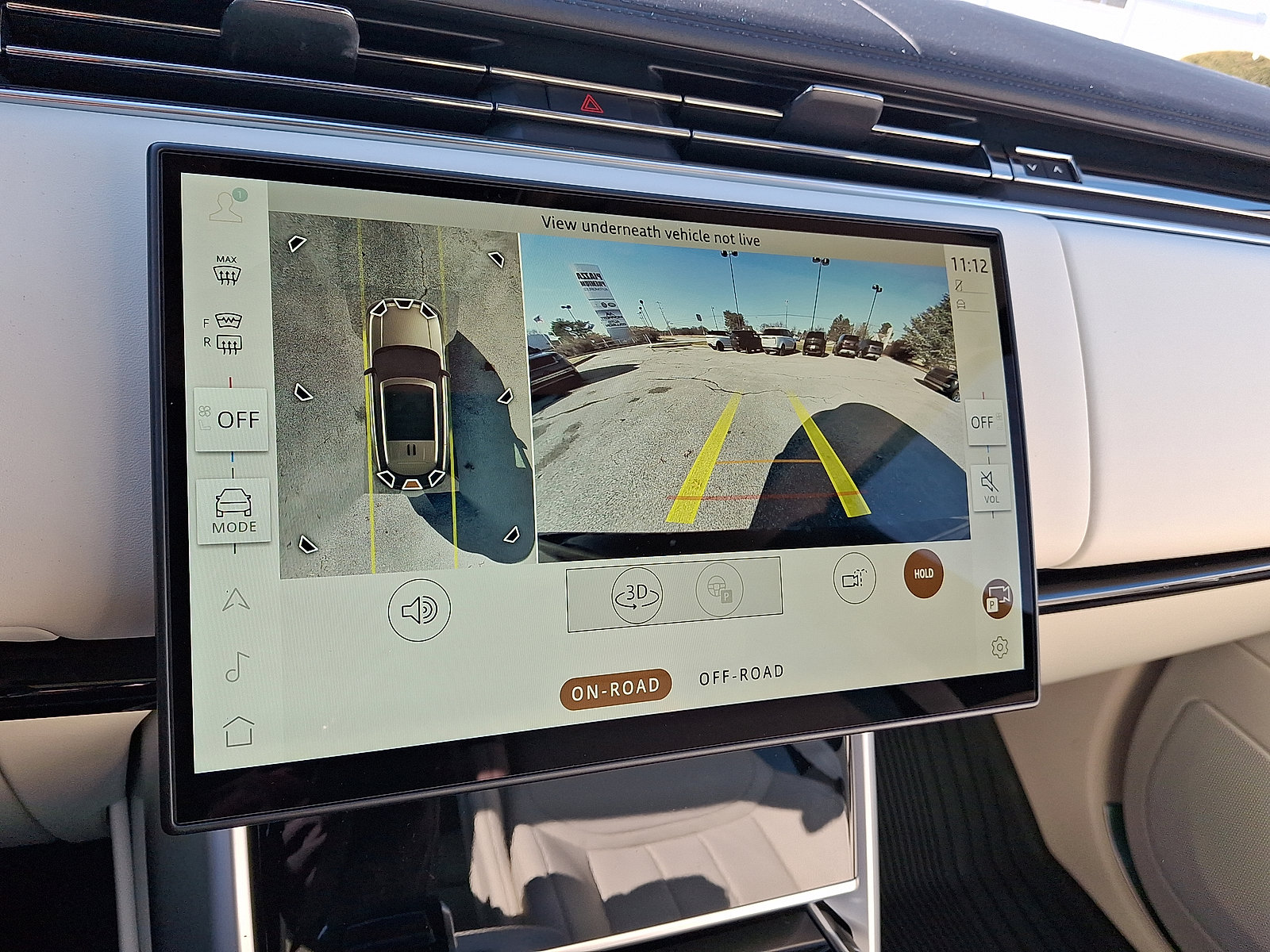 New 2026 Land Rover Range Rover SE image 9