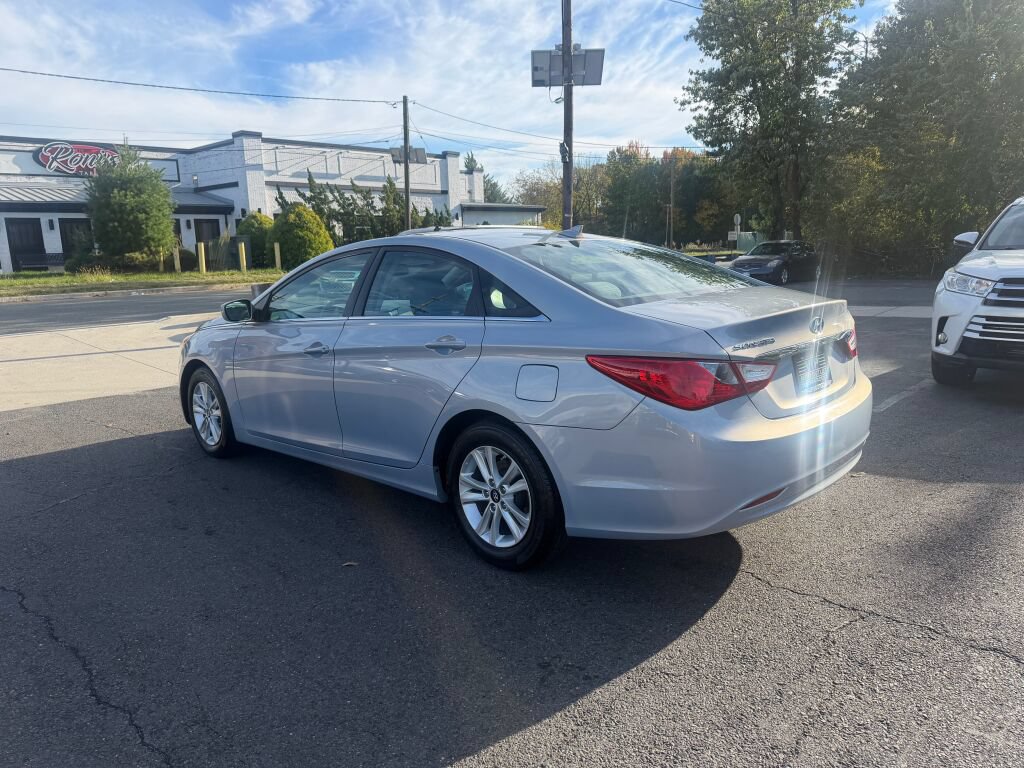 Used 2013 Hyundai Sonata GLS w/ Popular Equipment Pkg FWD image 5
