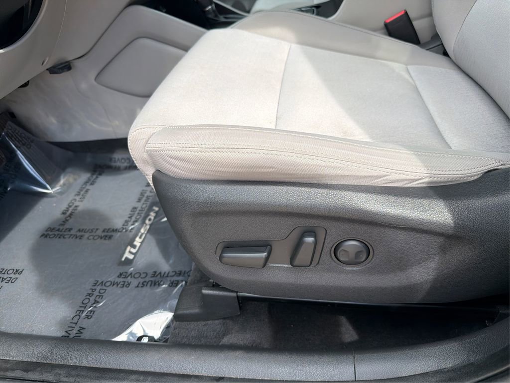 Used 2016 Hyundai Tucson SE w/ Option Group 02 image 19