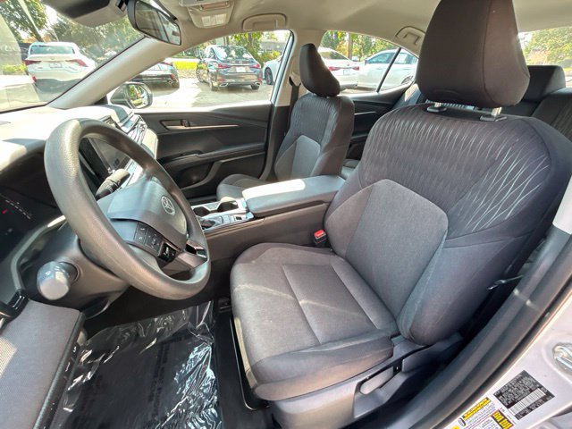 Used 2025 Toyota Camry LE FWD image 13