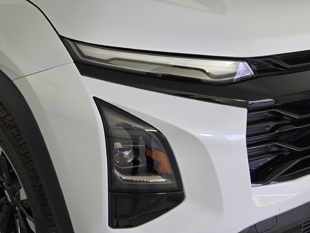 New 2026 Chevrolet Equinox RS FWD image 10