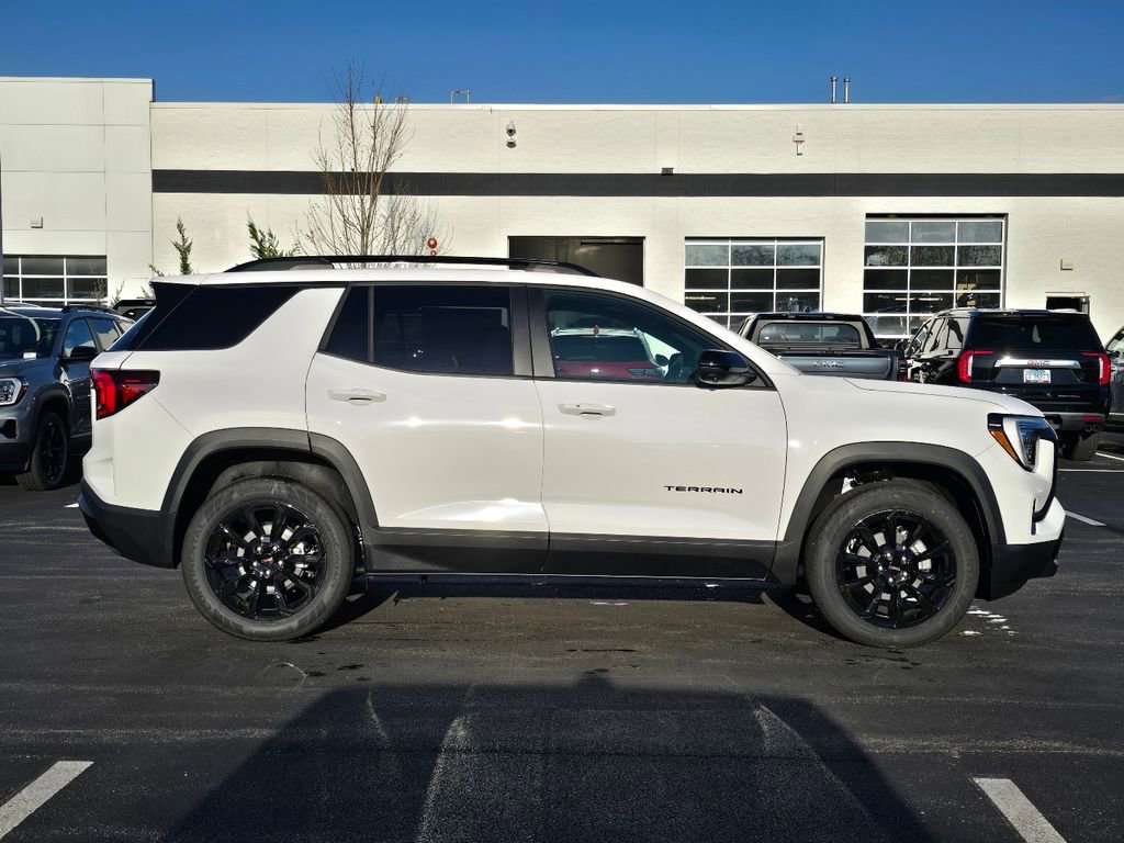 New 2026 GMC Terrain Elevation w/ Elevation Premium Package AWD/4WD image 10