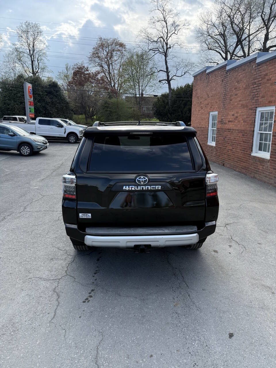 Used 2014 Toyota 4Runner Trail image 5