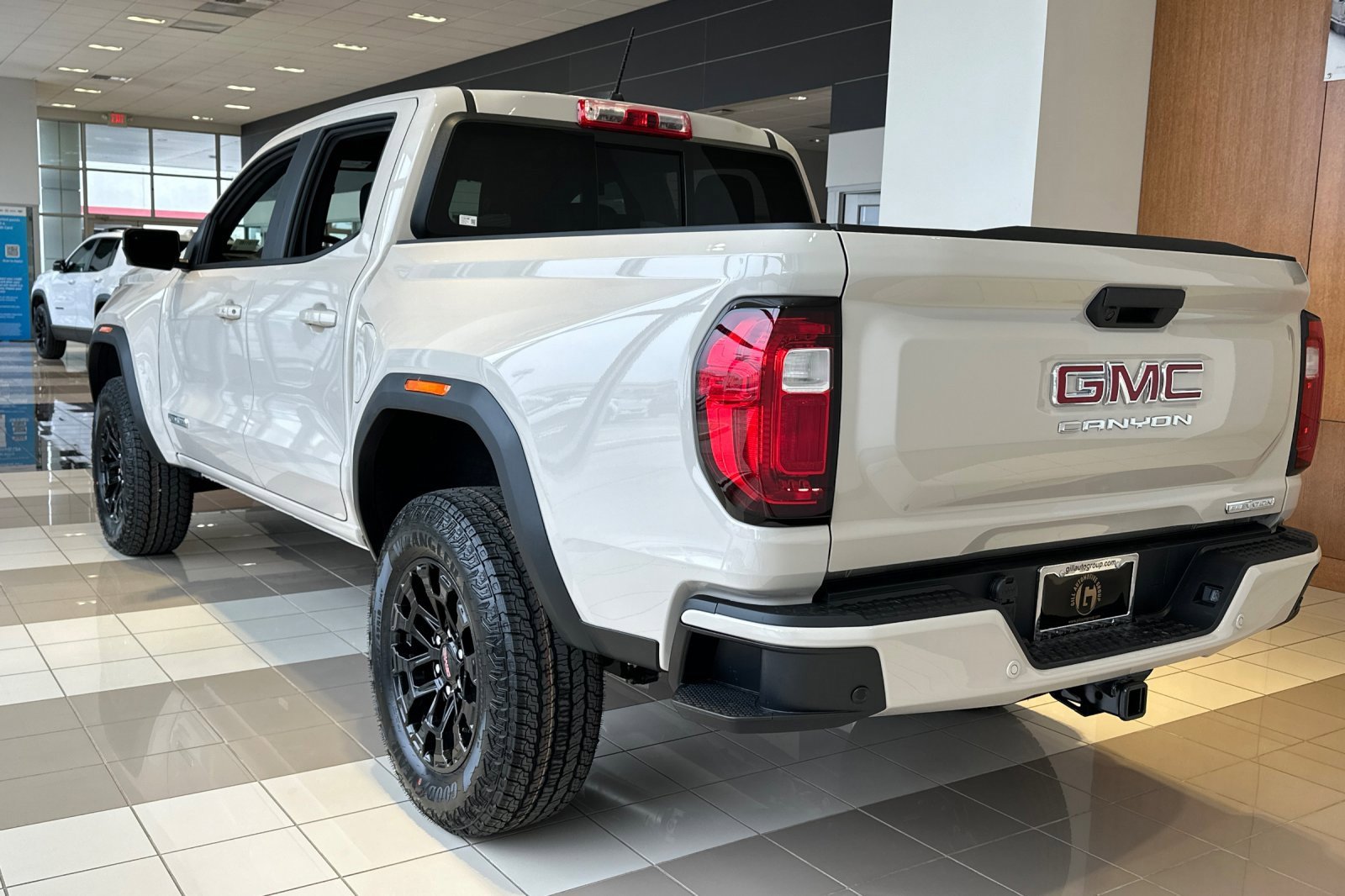 New 2026 GMC Canyon Elevation image 4