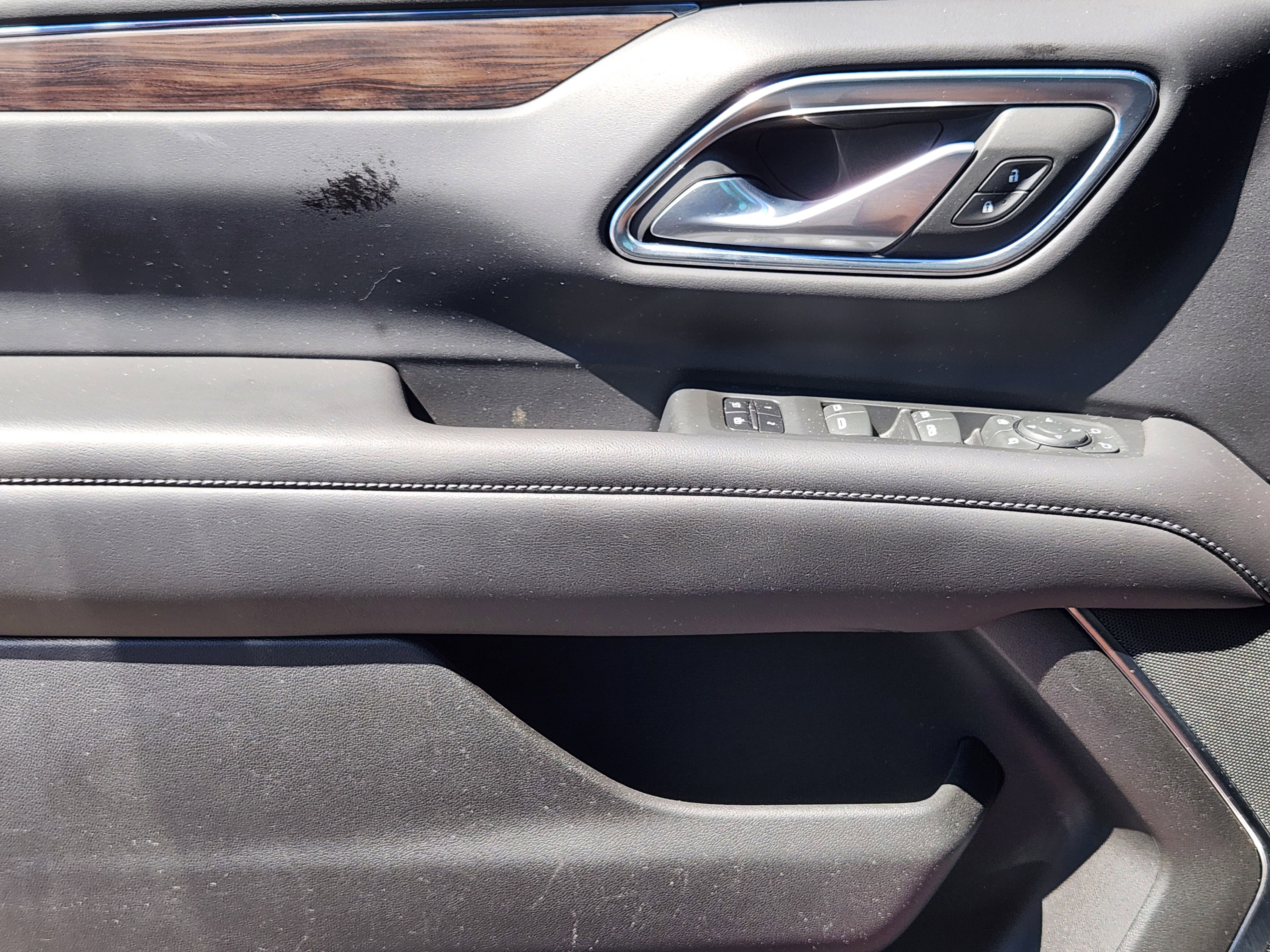 Certified 2022 Chevrolet Tahoe Z71 w/ Luxury Package image 25