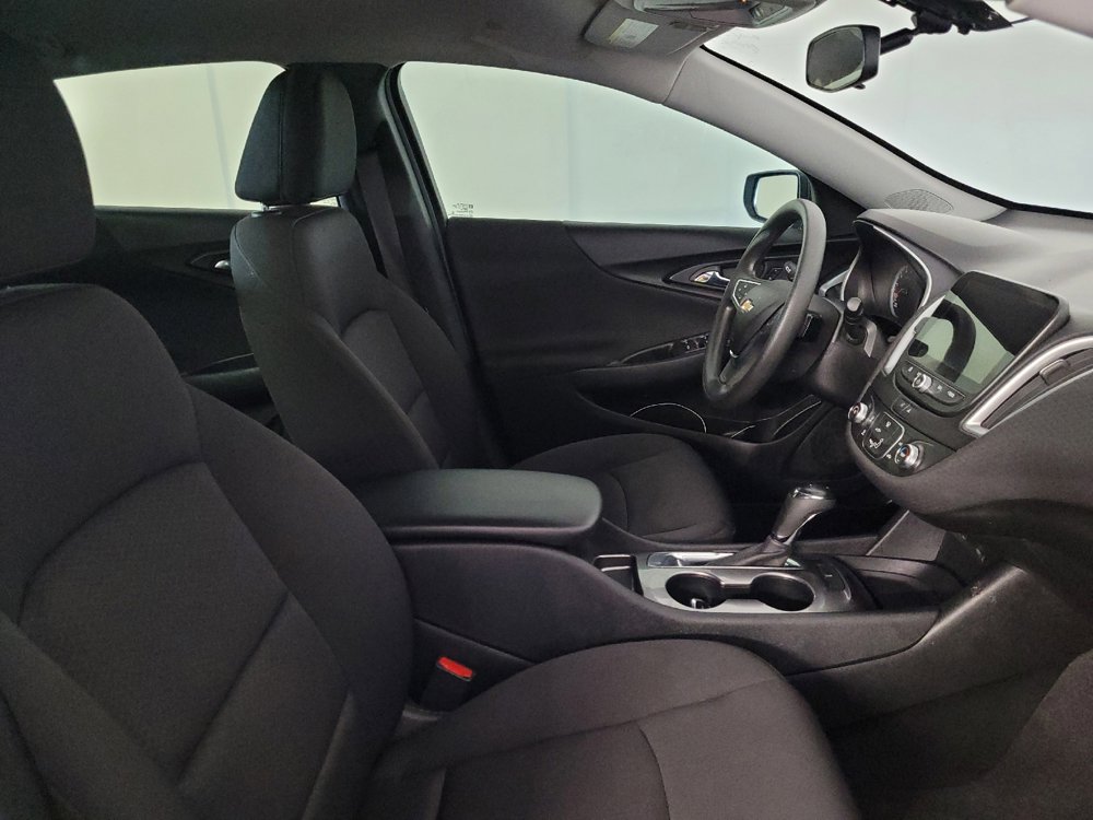 Used 2020 Chevrolet Malibu LS FWD image 21