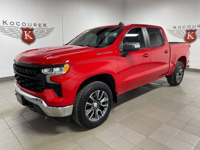 Used 2023 Chevrolet Silverado 1500 LT AWD/4WD image 3