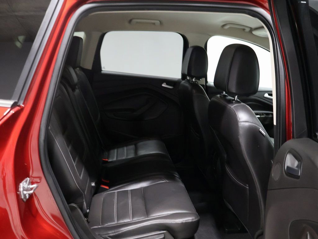 Used 2017 Ford Escape SE w/ SE Leather Comfort Package image 16