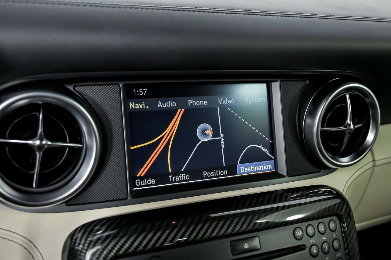 Used 2012 Mercedes-Benz SLS AMG Coupe image 32