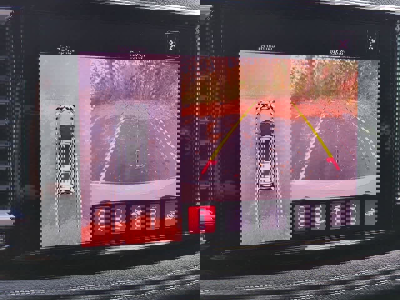 Used 2024 Chrysler Pacifica Touring-L w/ Road Tripper Package image 30