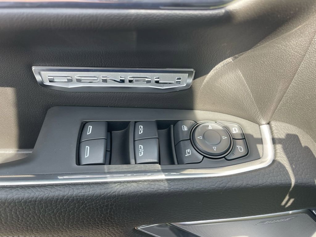 Used 2024 GMC Sierra 1500 Denali w/ Denali Reserve Package image 30