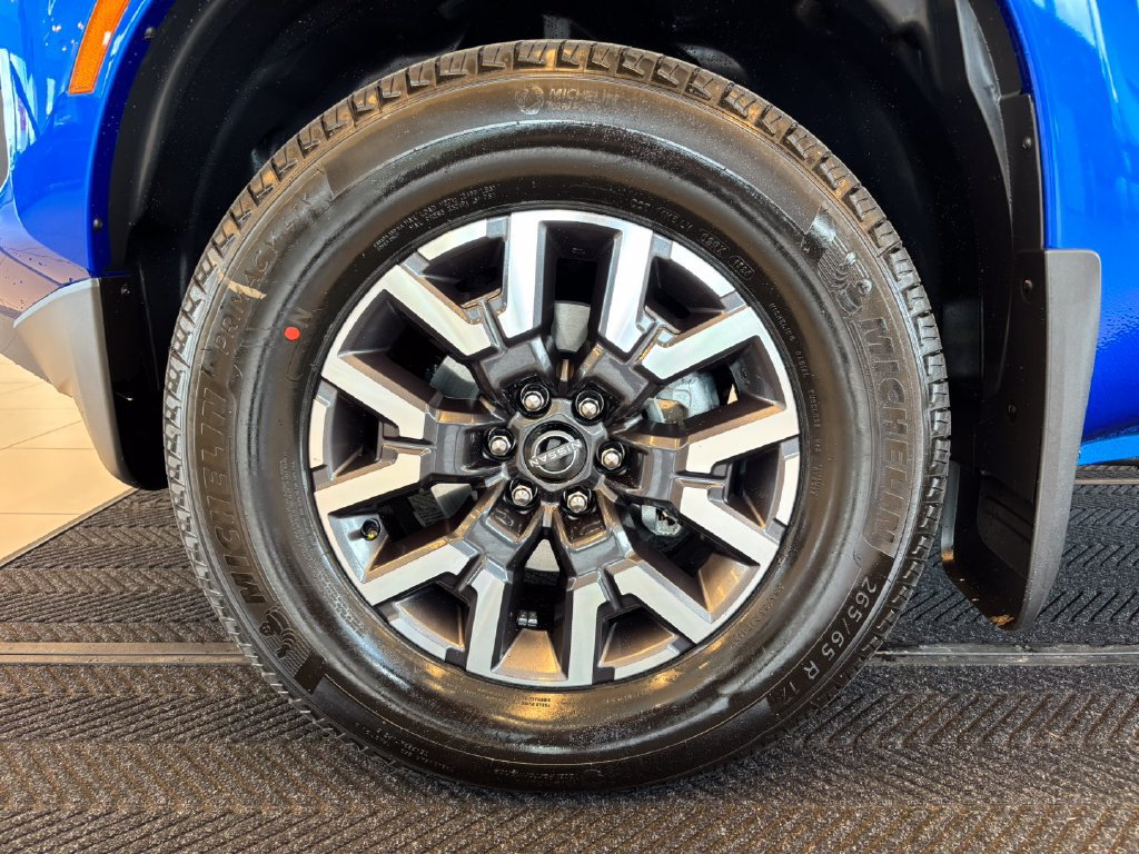 New 2026 Nissan Frontier SV w/ Tow Package AWD/4WD image 12