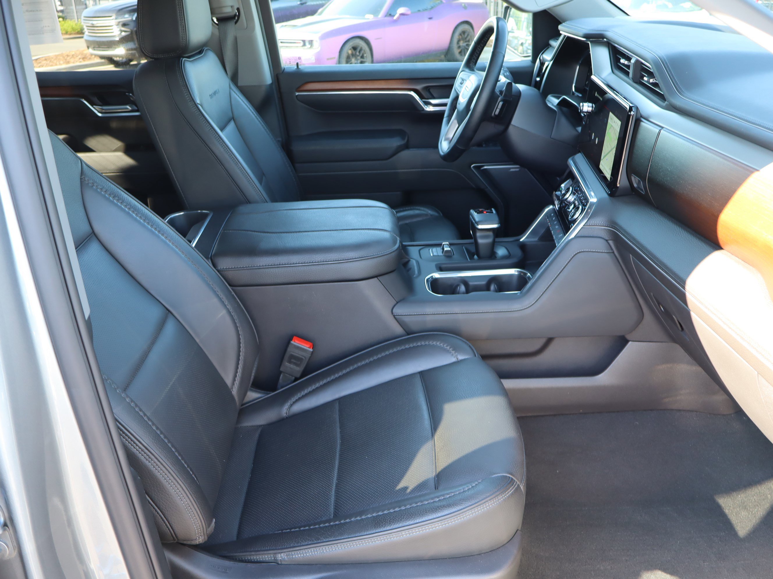 Used 2025 GMC Sierra 1500 Denali w/ Denali Reserve Package AWD/4WD image 40
