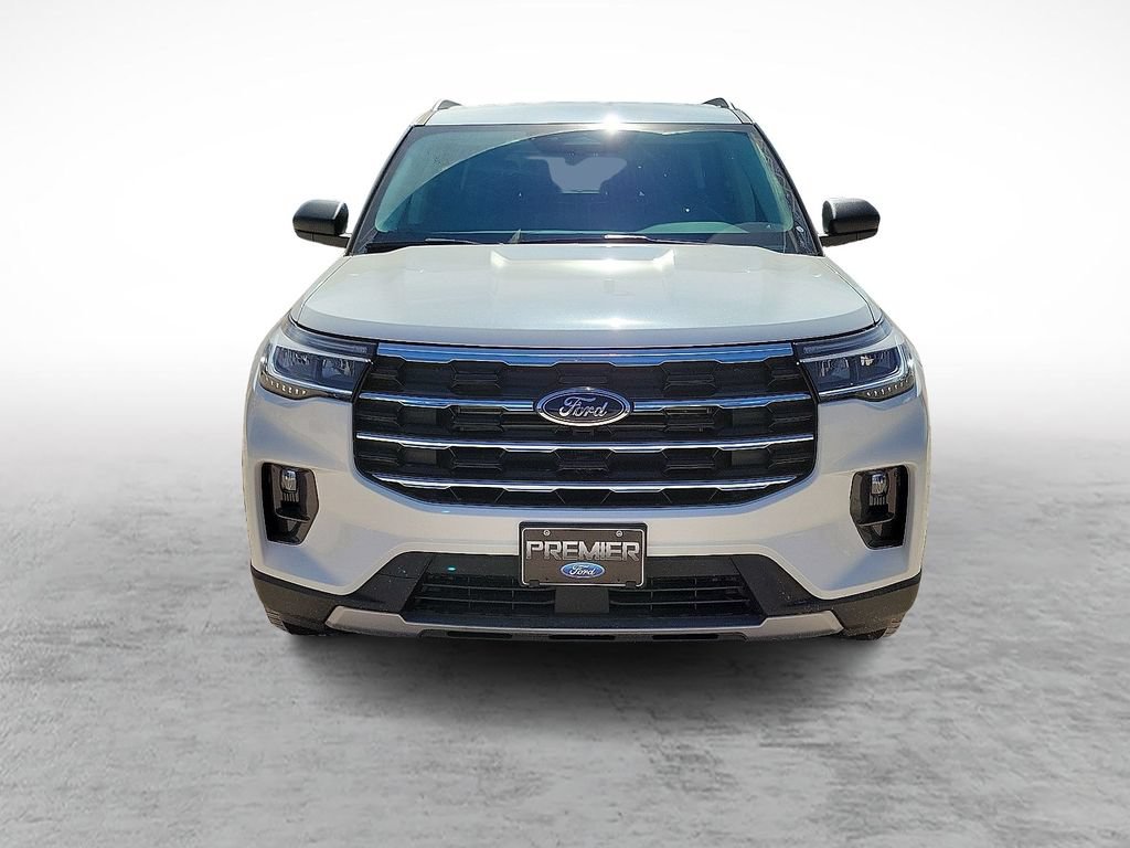 New 2026 Ford Explorer Active w/ Active Comfort Package RWD image 3