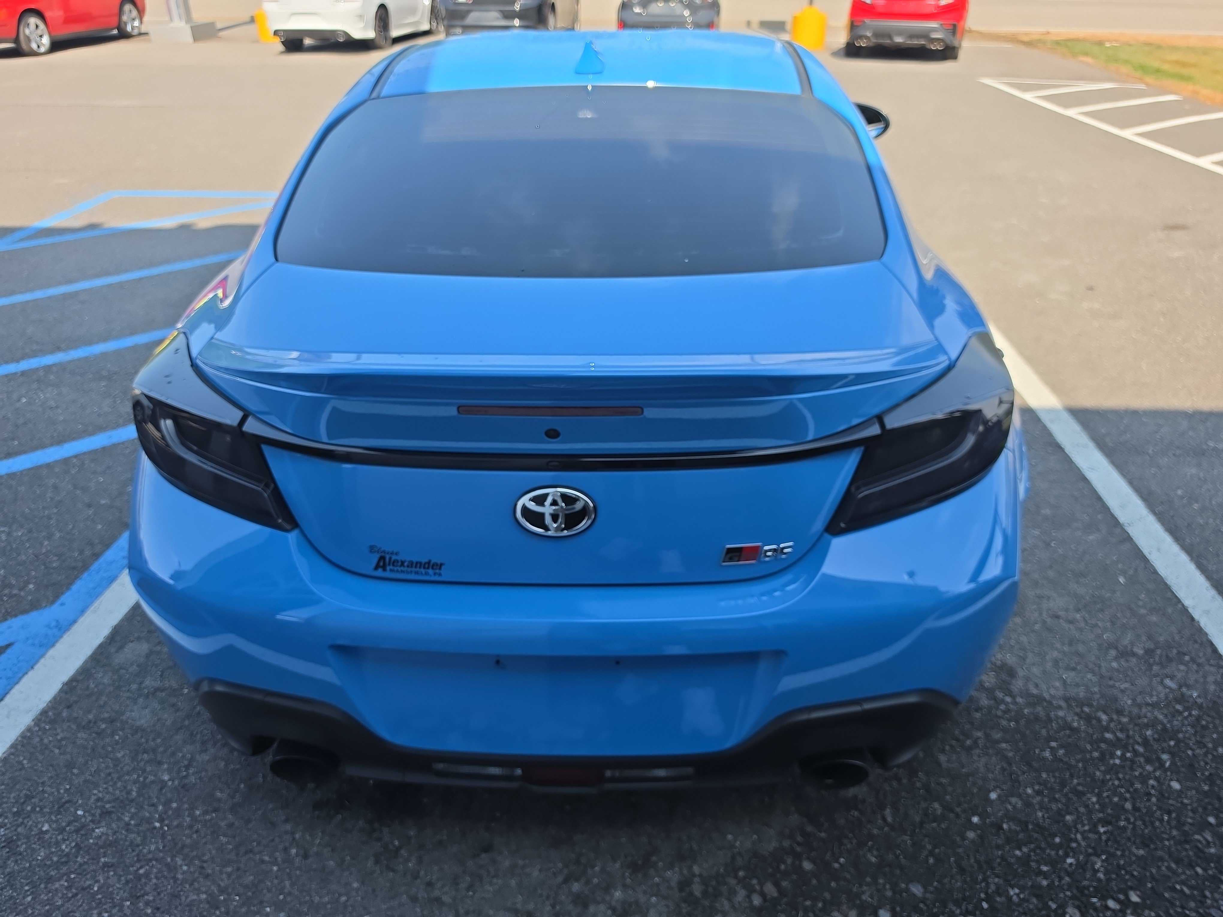 Used 2023 Toyota GR86 Premium RWD image 4